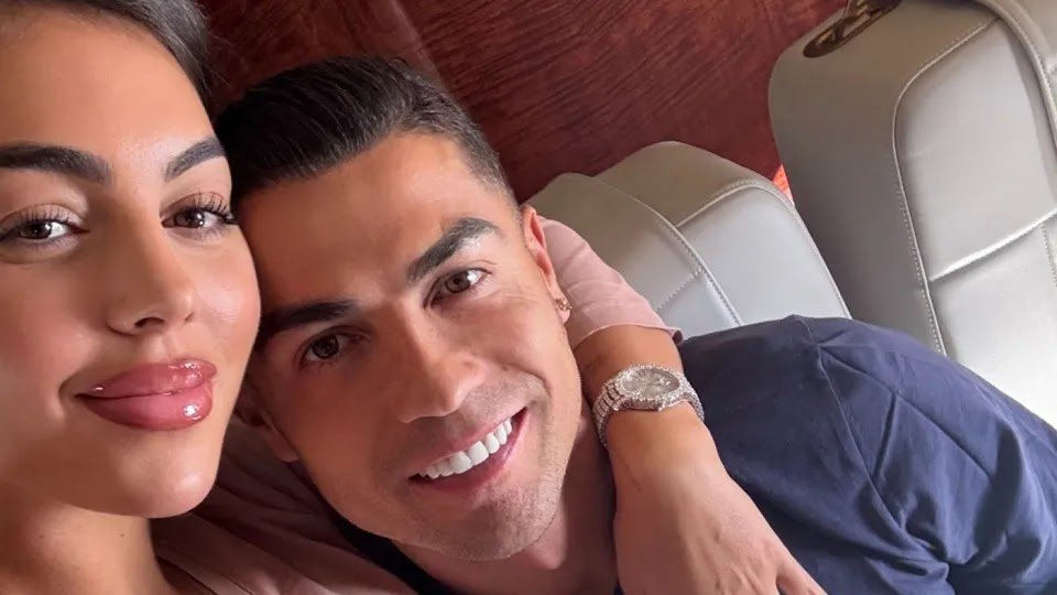Ronaldo’s Georgina Glow: “She Runs Our World—Kids, Home & Me, All Perfect!”
