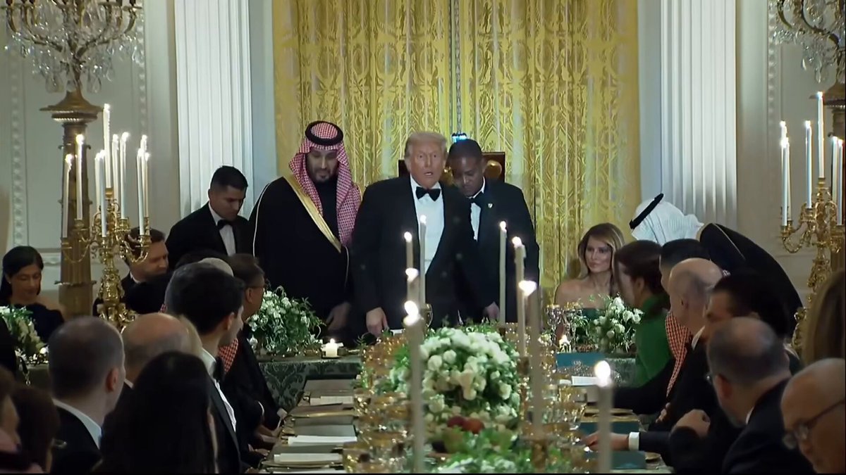 Trump’s Power Dinner Dream Team: Ronaldo, Musk, Cook & Vance Rub Elbows with Melania at White House Gala