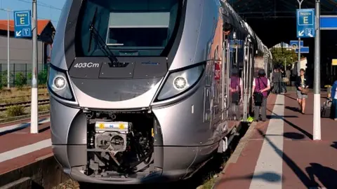 Wrong Train Wrath: Migrant’s Bomb Hoax & Window-Smashing Frenzy Terrifies French Passengers
