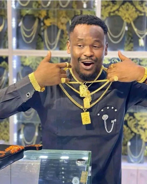 Zubby Michael Declares Himself Nigeria’s Richest Actor After Earning ₦100 Million from One Movie & Donating ₦10 Million Tithe on the Streets!